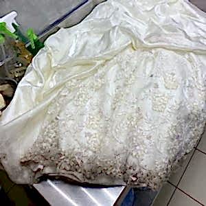 Химчистка свадебного платья