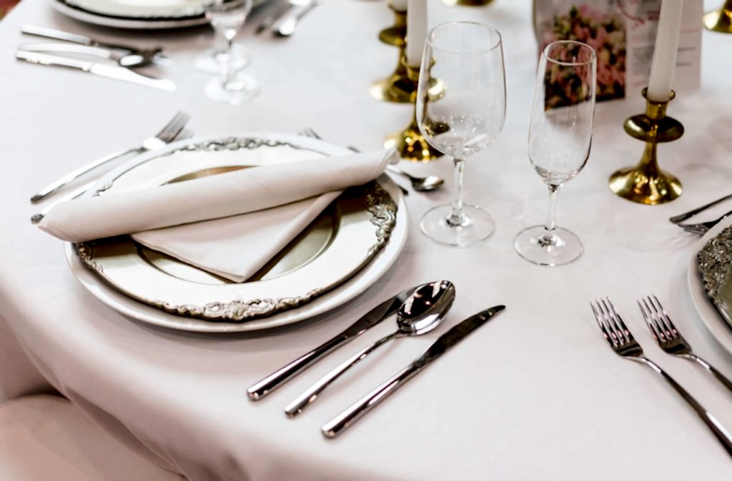 химчистка скатерти